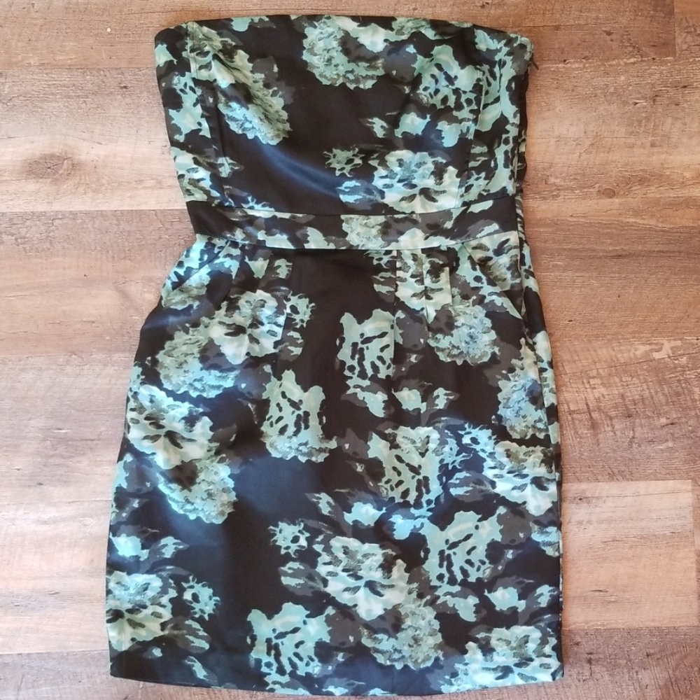 Banana Republic Strapless Cocktail Dress